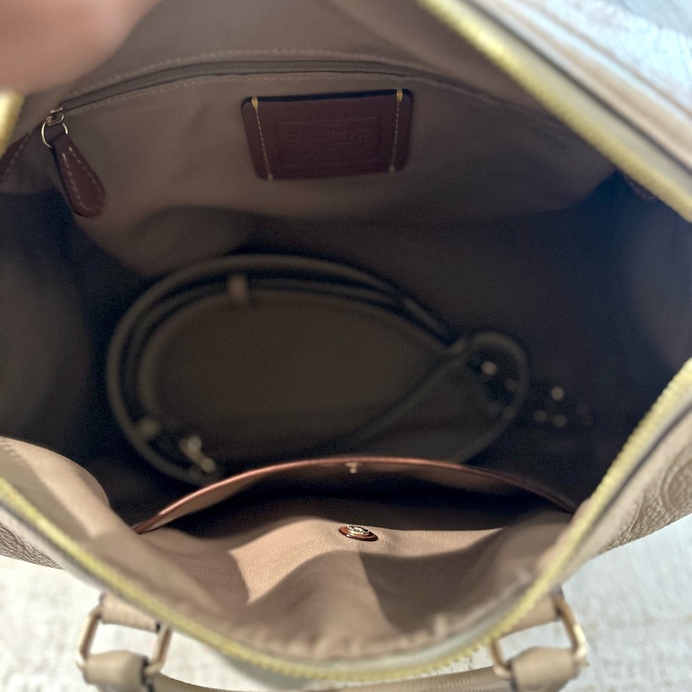 Coach Rowan Large Satchel Bag In
Signature Leather NEW - Picture 7 of 7